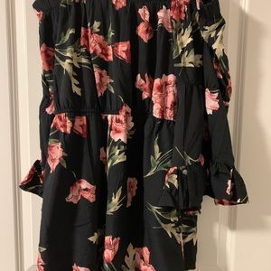 Off the Should Romper